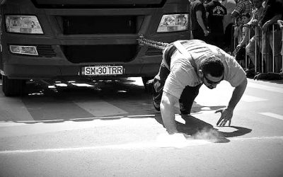 Τι είναι η προπόνηση Strongman και γιατί την χρειάζεσαι – του Κώστα Τρυφινόπουλου